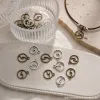 Fashionable and simple metal pendant necklace, a versatile, personalized and trendy accessory for women, as well as a gift for accessories Application Scenario